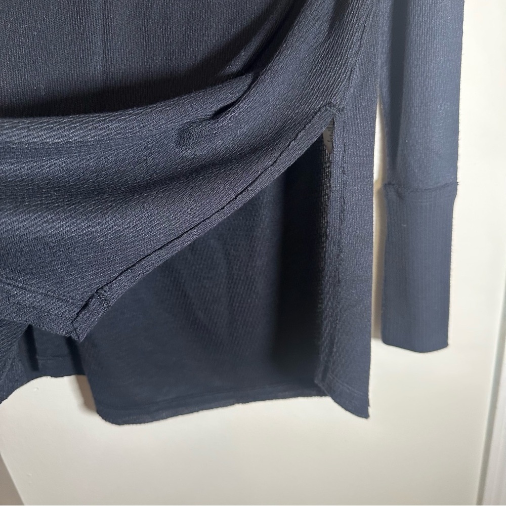 NWT We the Free Relaxed Fit Black Thermal Size Small oversized - Picture 6 of 10